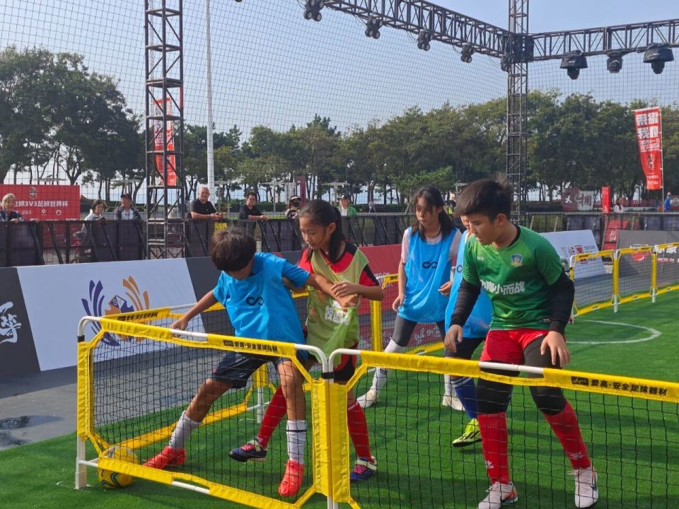 bt, NMv, 首届全球 bt, NMv, 首届全球