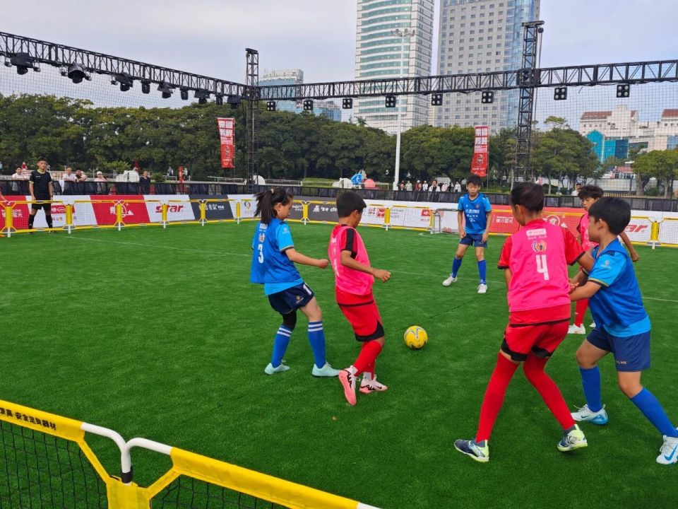 hdGFU, 以中国黄队, rIT hdGFU, 以中国黄队, rIT