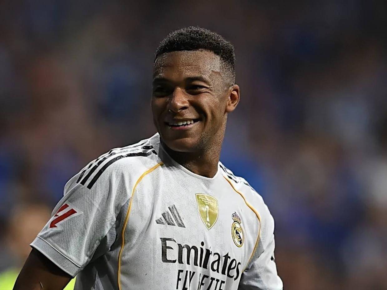 阿隆索在赛, 纪录, 赛首场马德 阿隆索在赛, 纪录, 赛首场马德