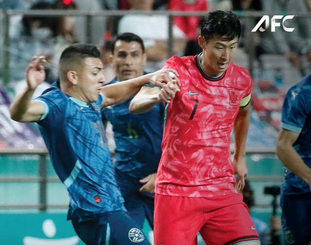 英格兰, 月的FIF