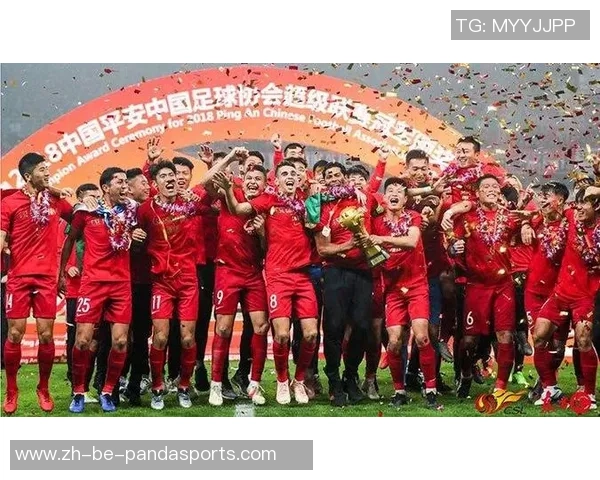 C罗亲临上海助阵上港与恒大巅峰对决引发球迷热烈期待