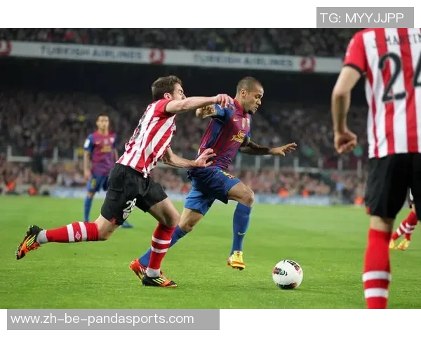 热刺与巴萨激战回顾10月4日精彩比赛录像全景解析